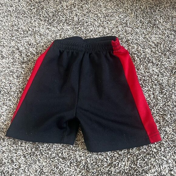 3 pair of toddler sport shorts size 4T - Picture 2 of 4